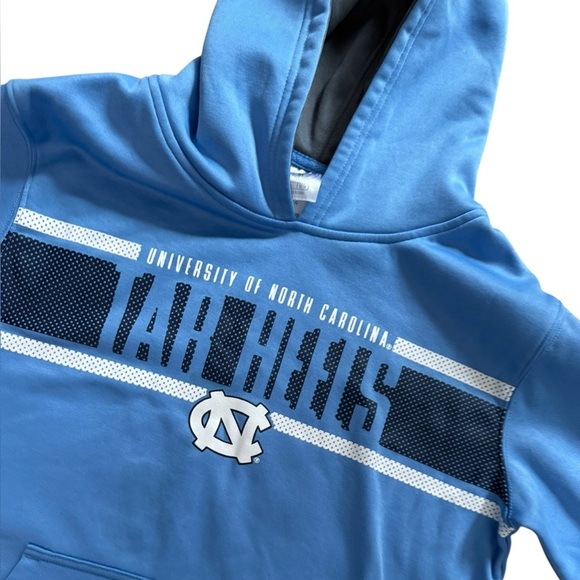 UNC Tar Heels Hoodie Blue Pullover Sweatshirt Boys Large - Picture 2 of 5